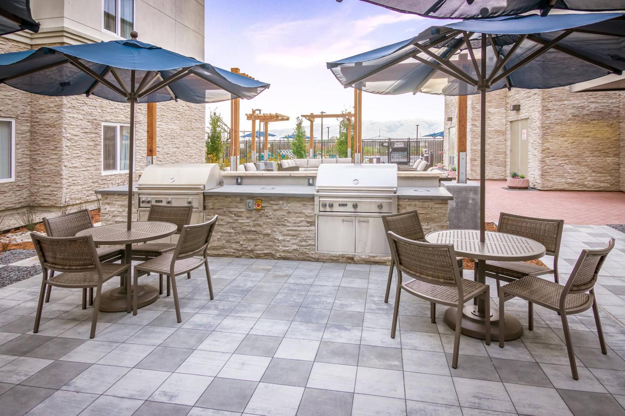 Residence Inn By Marriott San Jose North/Silicon Valley Exterior photo